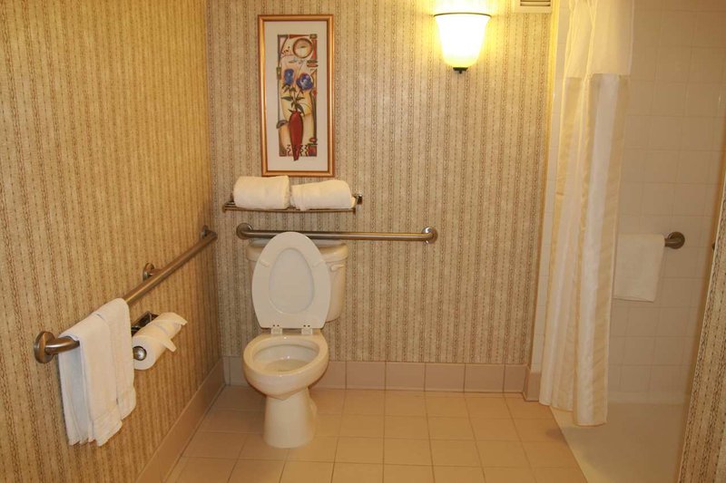 Hilton Garden Inn Edison/Raritan Center - Edison, NJ