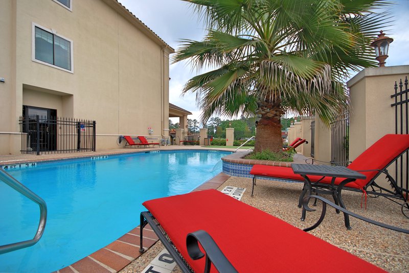 Best Western Plus-Crown Colony - Lufkin, TX