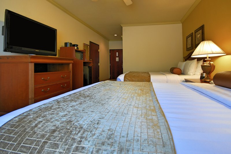 Best Western Plus-Crown Colony - Lufkin, TX