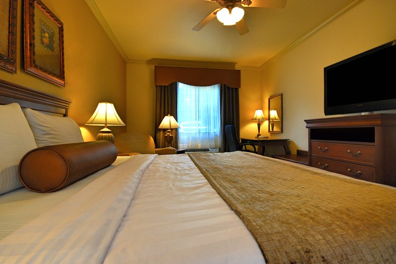 Best Western Plus-Crown Colony - Lufkin, TX