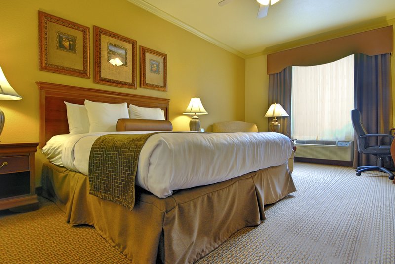 Best Western Plus-Crown Colony - Lufkin, TX