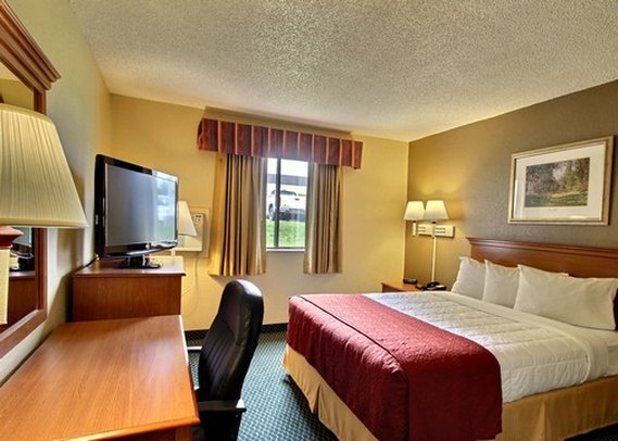 Quality Inn - Newport News, VA
