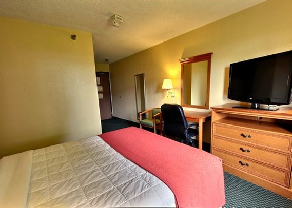 Quality Inn - Newport News, VA