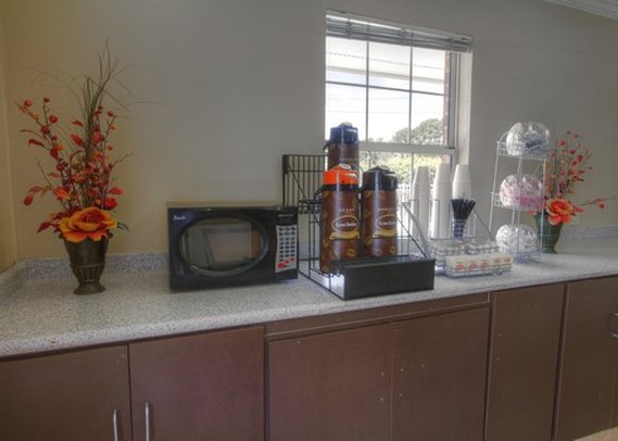 Rodeway Inn - Santee, SC