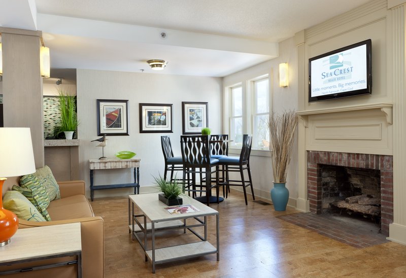 Sea Crest Beach Hotel - North Falmouth, MA