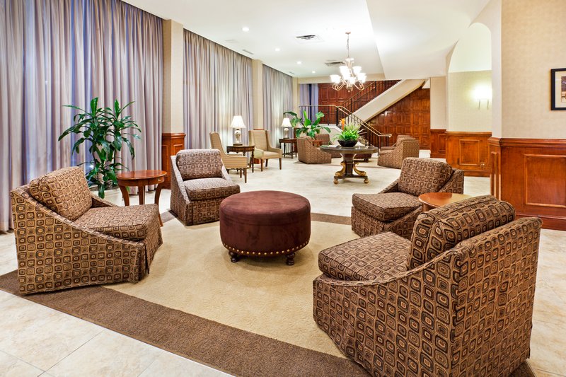 Crowne Plaza Charlotte Uptown - Charlotte, NC