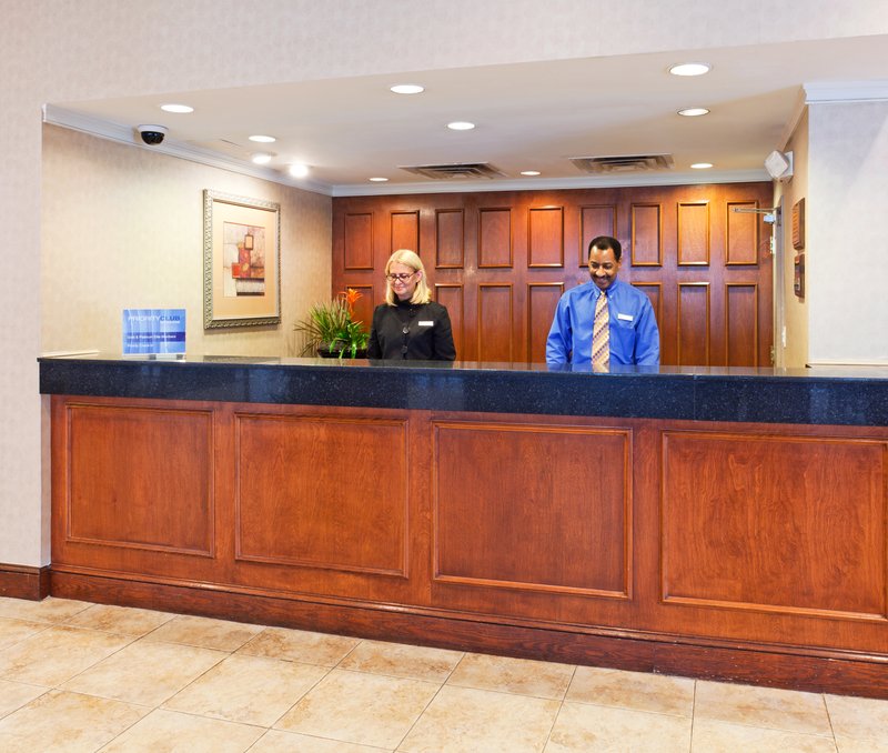 Crowne Plaza Charlotte Uptown - Charlotte, NC