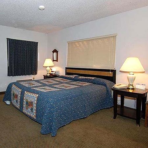 Classic Inn - Red Bluff, CA