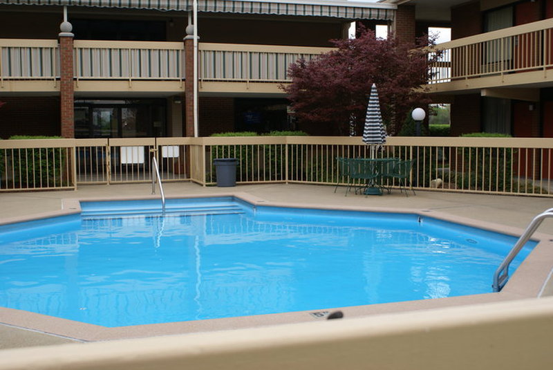 Springfield Inn Tn - Springfield, TN