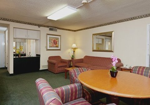 Clarion Inn - Murfreesboro, TN