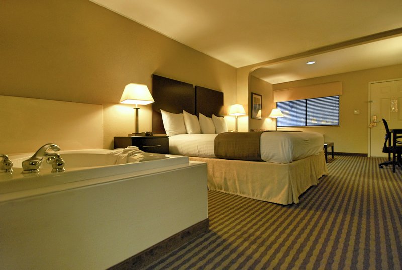 Best Western-Cedar Inn - Cedar Park, TX
