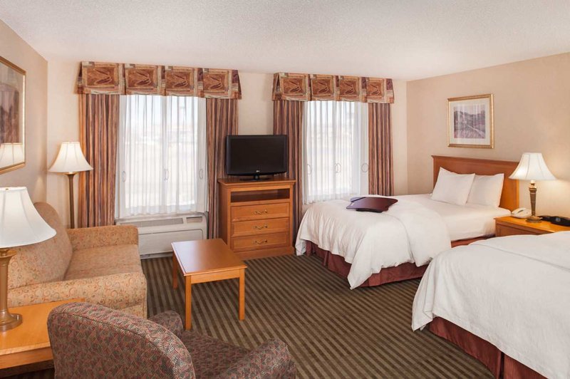 Hampton Inn & Suites Addison - Addison, IL