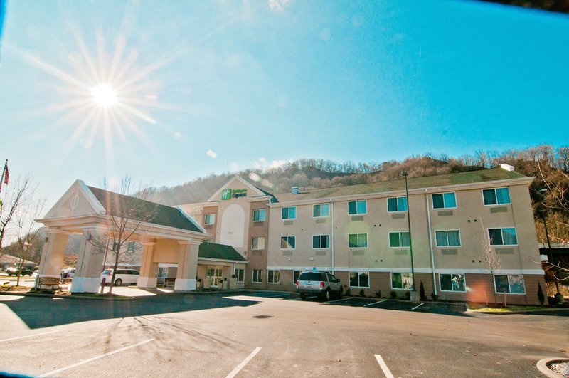 Holiday Inn Express CHARLESTON-KANAWHA CITY - Charleston, WV