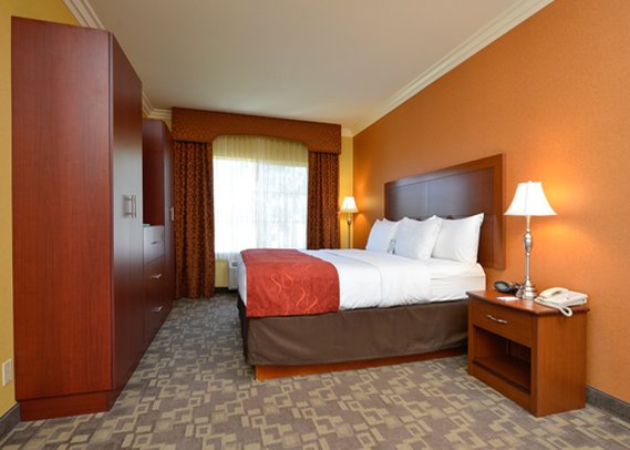 Comfort Suites-Marina - Oceanside, CA