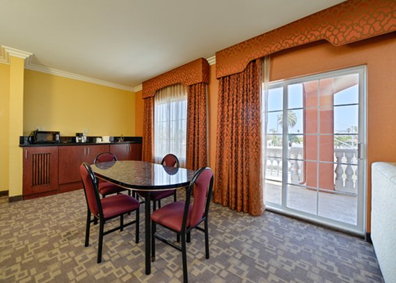 Comfort Suites-Marina - Oceanside, CA