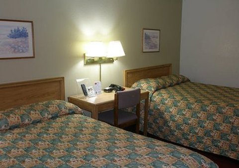 Econo Lodge - Somerset, PA