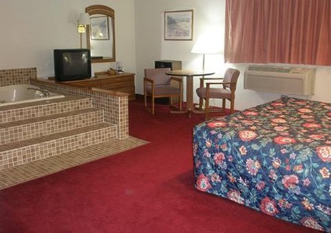 Econo Lodge - Somerset, PA