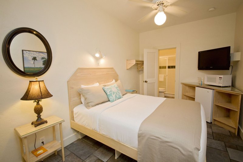 Eden House Key West Hotels - Key West, FL