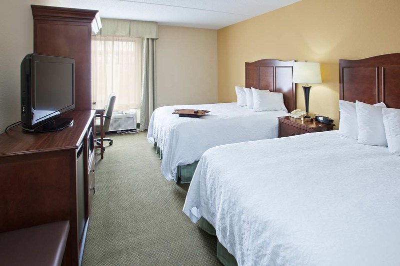 Best Western Plus-Riverfront - Covington, KY