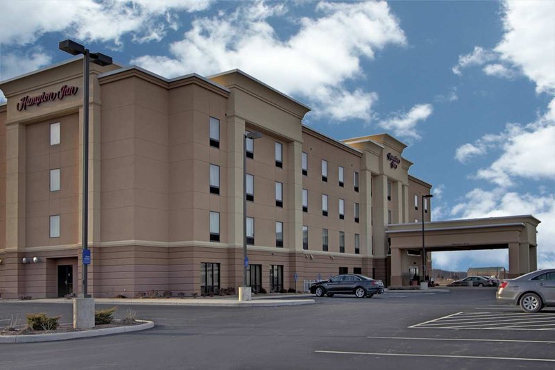 Hampton Inn Defiance - Defiance, OH