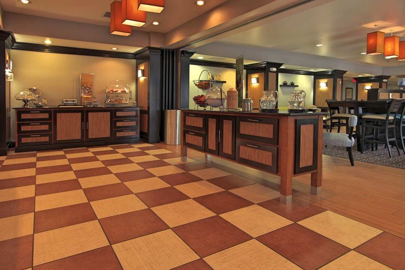 Hampton Inn Defiance - Defiance, OH