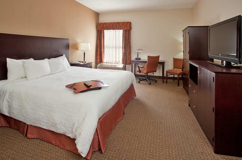 Hampton Inn Lawrence - Lawrence, KS
