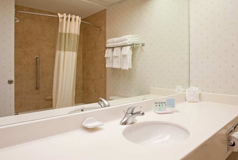 Hampton Inn Lawrence - Lawrence, KS