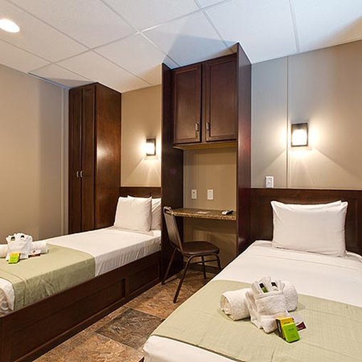 Tres Rios Lodge - Three Rivers, TX