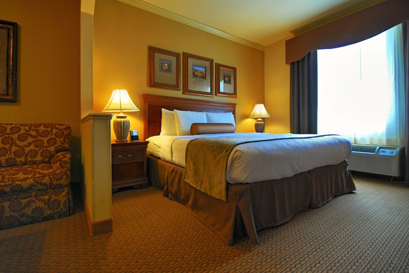 Best Western Plus-Crown Colony - Lufkin, TX
