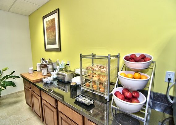 Mainstay Suites - Barnesville, PA