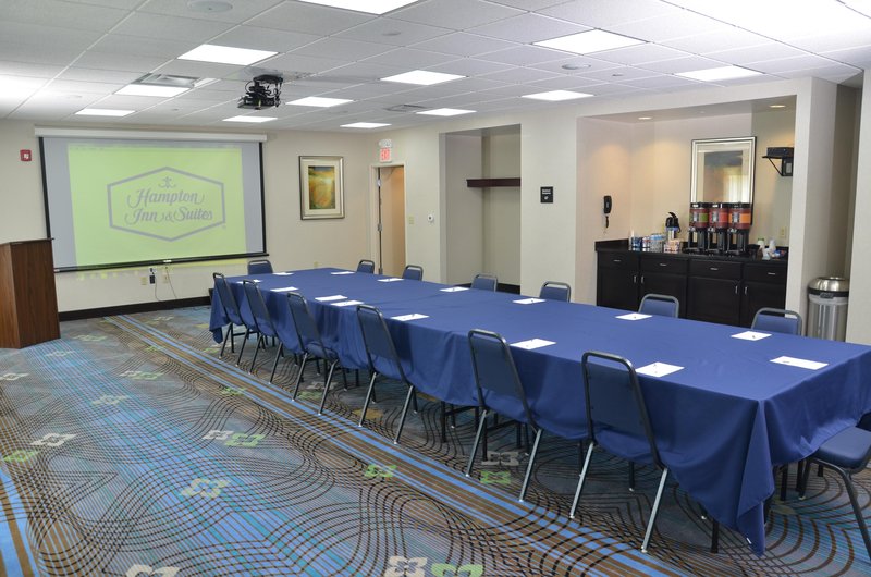 Hampton Inn-Sharon - West Middlesex, PA