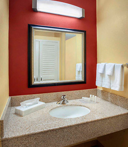 Courtyard By Marriott New Haven Wallingford - Wallingford, CT