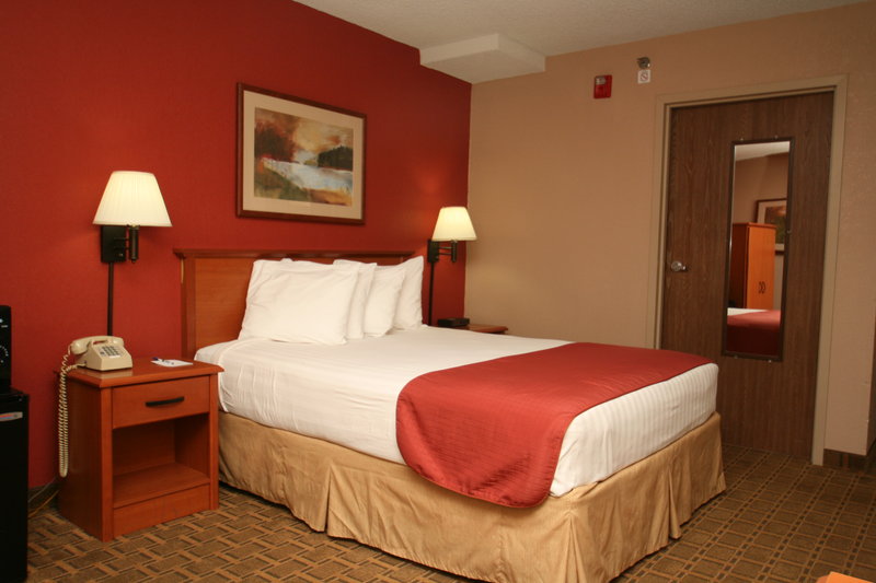 BEST WESTERN Deerfield Inn - Springfield, MO