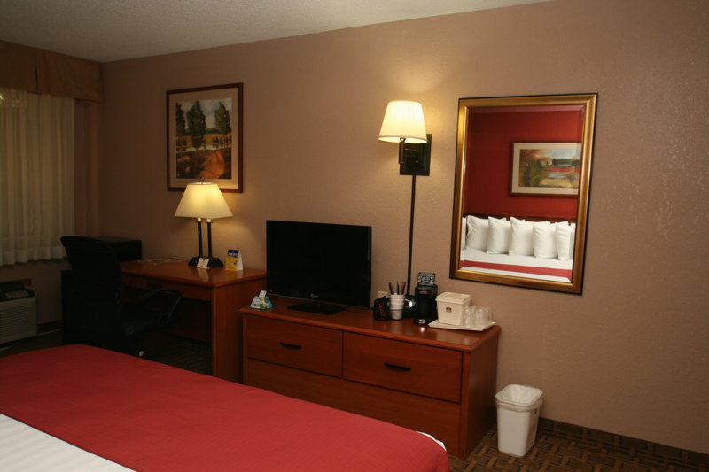BEST WESTERN Deerfield Inn - Springfield, MO