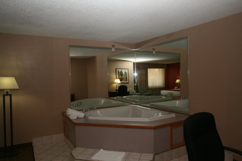 BEST WESTERN Deerfield Inn - Springfield, MO