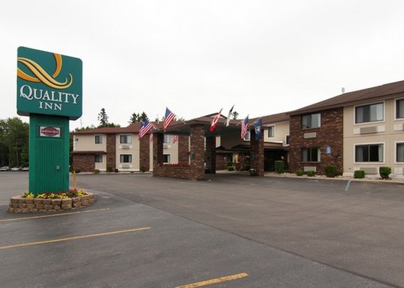 Quality Inn - Saint Ignace, MI