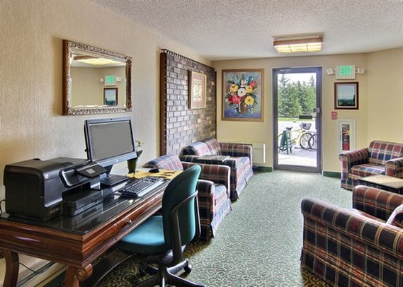 Quality Inn - Saint Ignace, MI