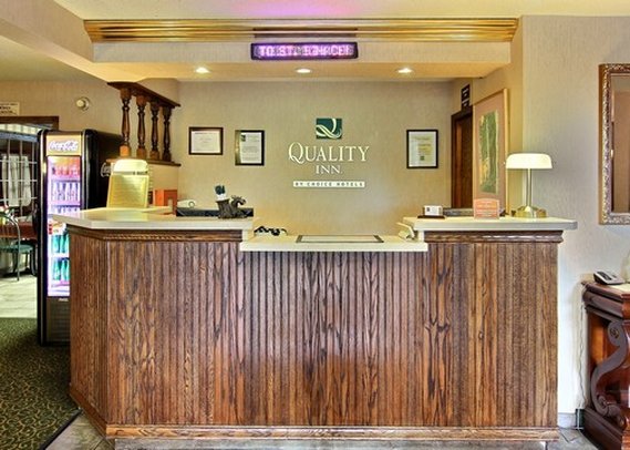 Quality Inn - Saint Ignace, MI
