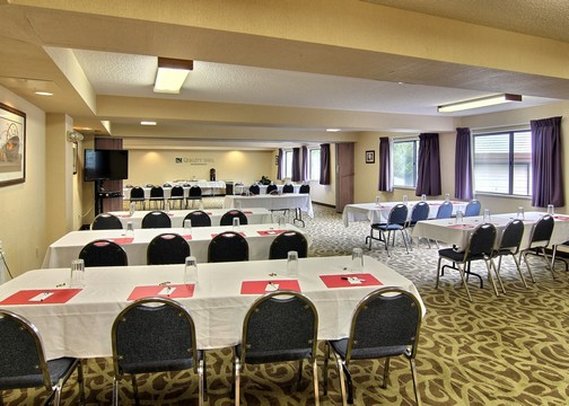 Quality Inn - Saint Ignace, MI