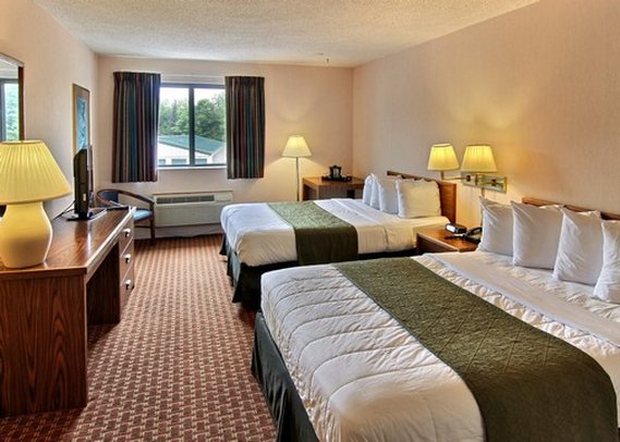 Quality Inn - Saint Ignace, MI