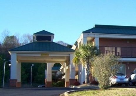 Key West Inn - Scottsboro, AL
