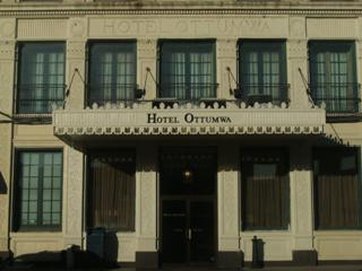 Hotel Ottumwa - Ottumwa, IA