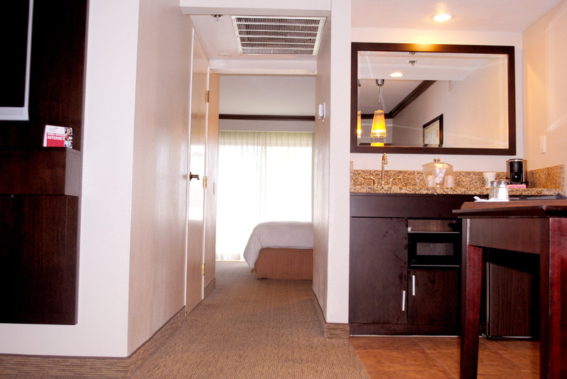 Park Inn - Covina, CA