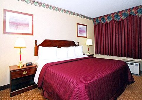 Rodeway Inn & Suites - Warren, MI