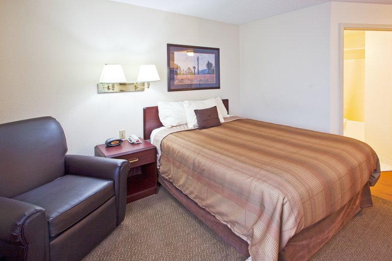 Candlewood Suites-Detroit-Wrrn - Sterling Heights, MI