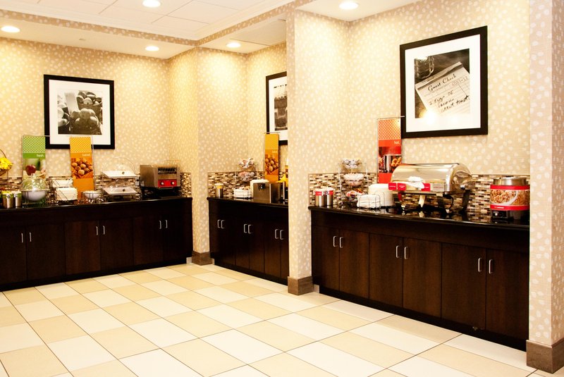 Hampton Inn Doylestown - Warrington, PA