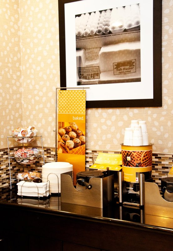 Hampton Inn Doylestown - Warrington, PA