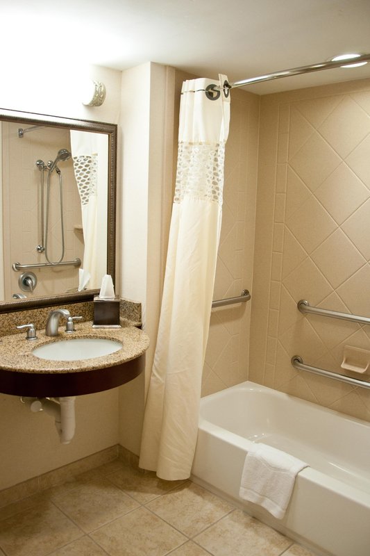Hampton Inn Doylestown - Warrington, PA