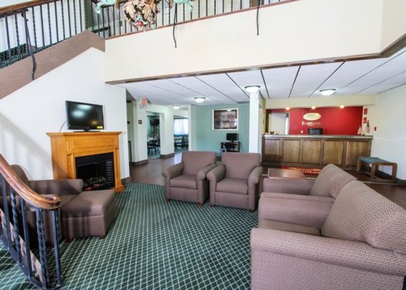 Econo Lodge - Austin, MN
