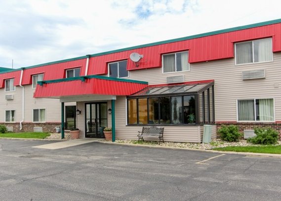 Econo Lodge - Austin, MN
